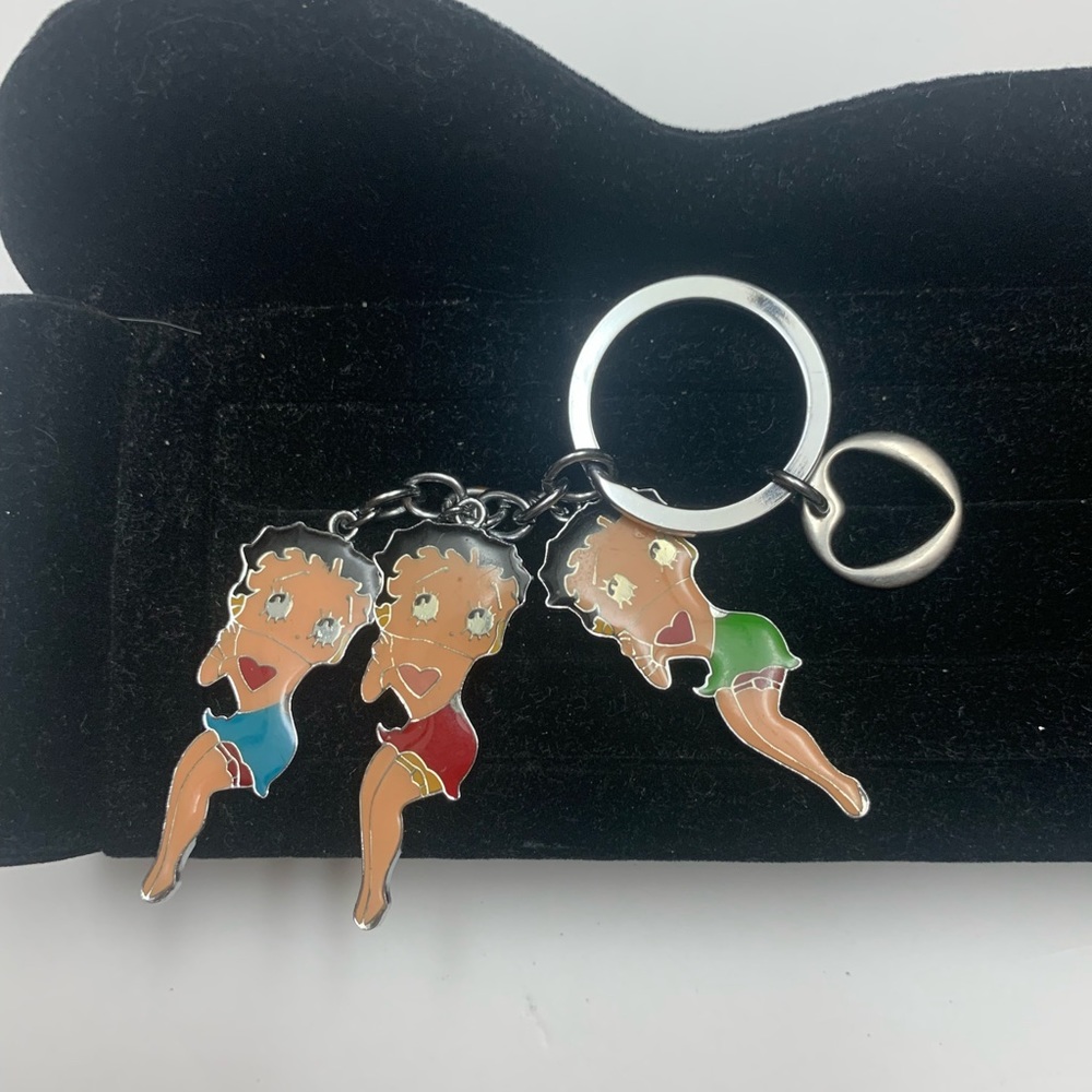 BOOPs NWOT, extra heart ❤️ charm - 3 different colors ❤️ - Picture 9 of 10